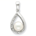 Sterling Silver Pearl & Diamond Pendant